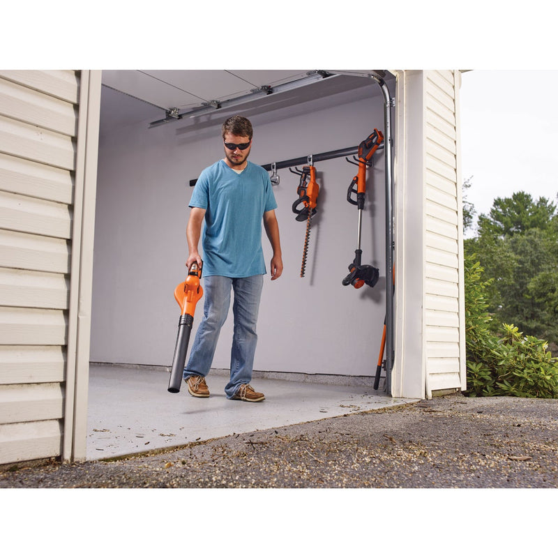 Black & Decker PowerBoost 130 MPH 100 CFM 20V MAX Lithium-Ion Cordless Blower