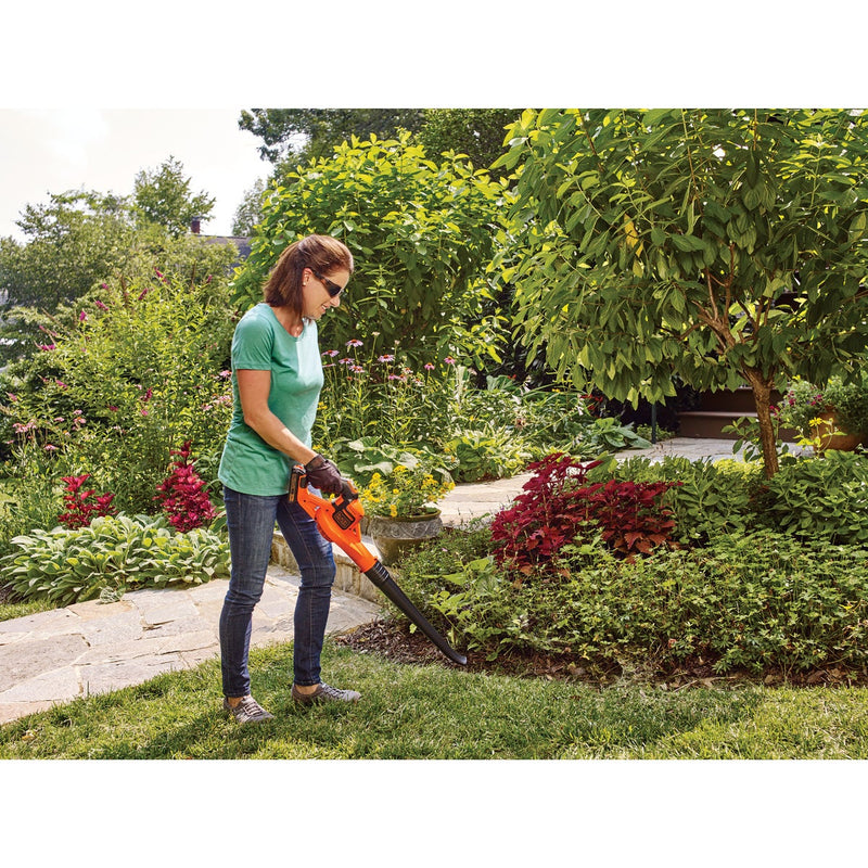 Black & Decker PowerBoost 130 MPH 100 CFM 20V MAX Lithium-Ion Cordless Blower