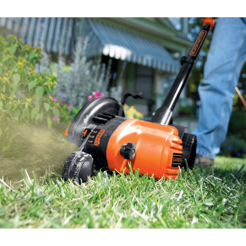 Black & Decker 2-In-1 7-1/2 In. 12-Amp Corded Electric Lawn Edger & Trencher